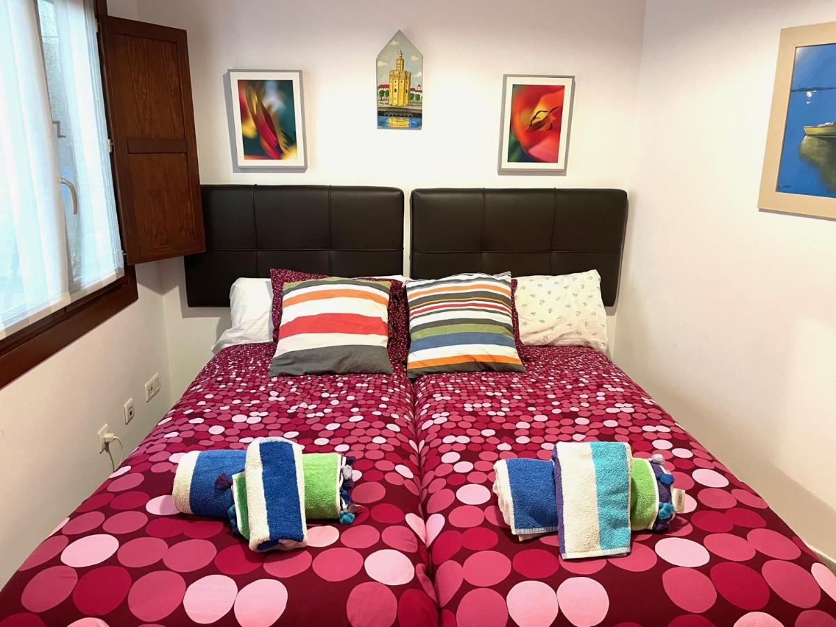 Apartamento Centro Plaza Salvador, Wifi Free& Parking Opcional Sevilha Exterior foto