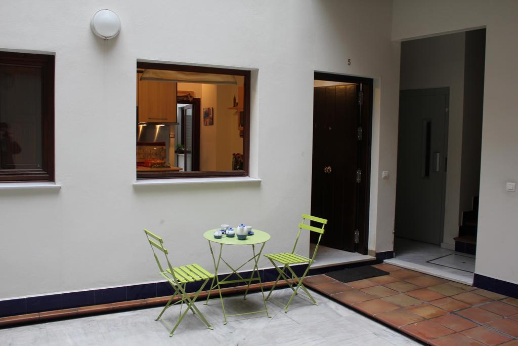 Apartamento Centro Plaza Salvador, Wifi Free& Parking Opcional Sevilha Exterior foto